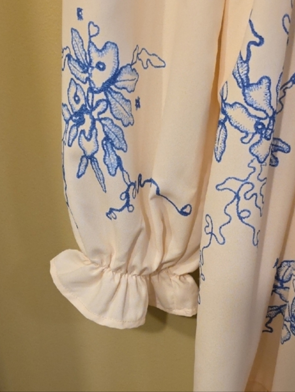 Cupshe Boho Orchids Ruffuled Mini Dress, Blue & Cream - Picture 5 of 13